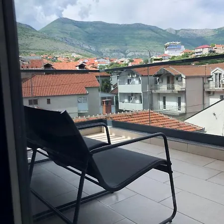 Sokol Apartment *